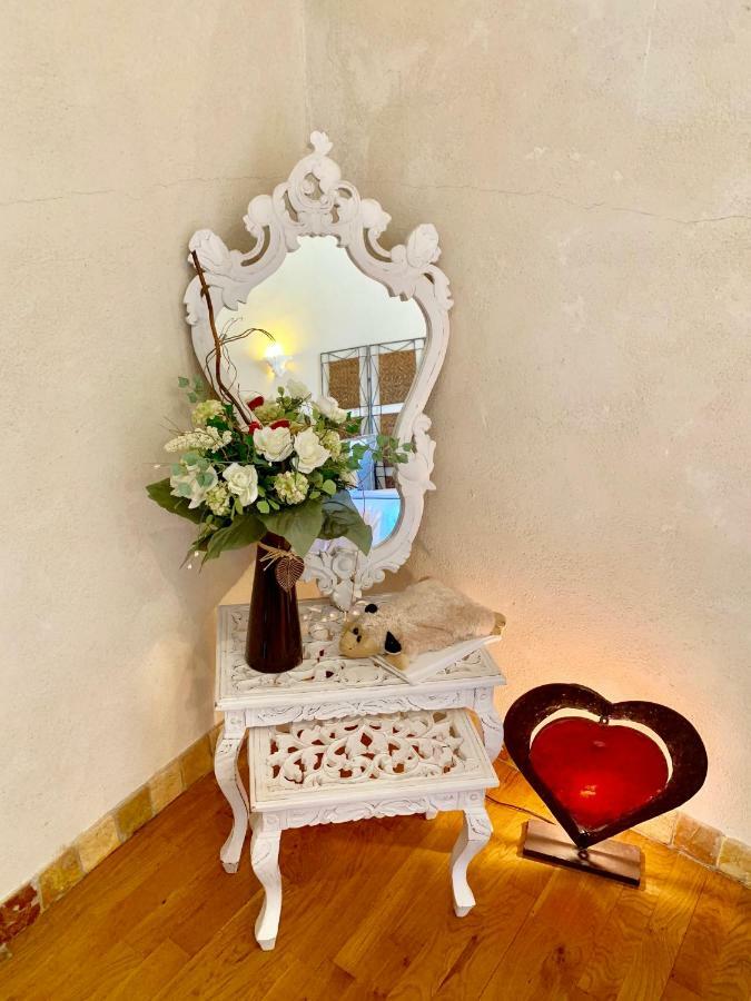 Authentique Bijou Coeur D'Orange A 2 Pas Du Theatre Antique! 빌라 외부 사진