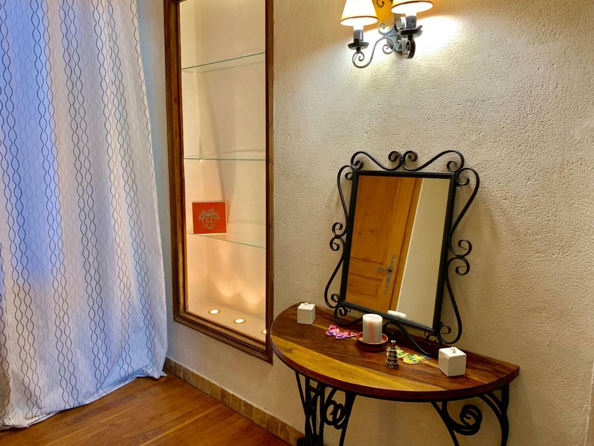 Authentique Bijou Coeur D'Orange A 2 Pas Du Theatre Antique! 빌라 외부 사진
